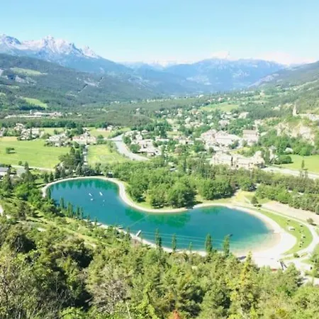 Un Sejour Dans Un Chateau En Montagne Ete Et Hiver