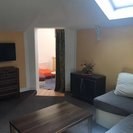 Appartement Un Sejour Dans Un Chateau En Montagne Ete Et Hiver